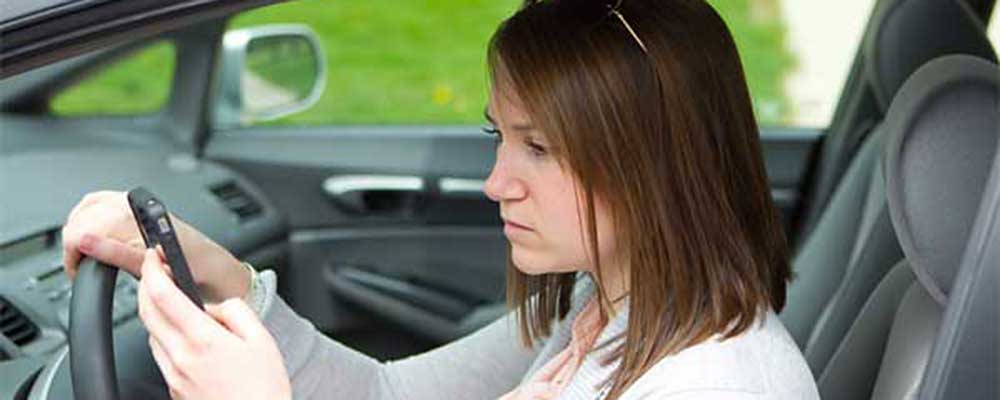 Distracted Driving Injury Lawyer